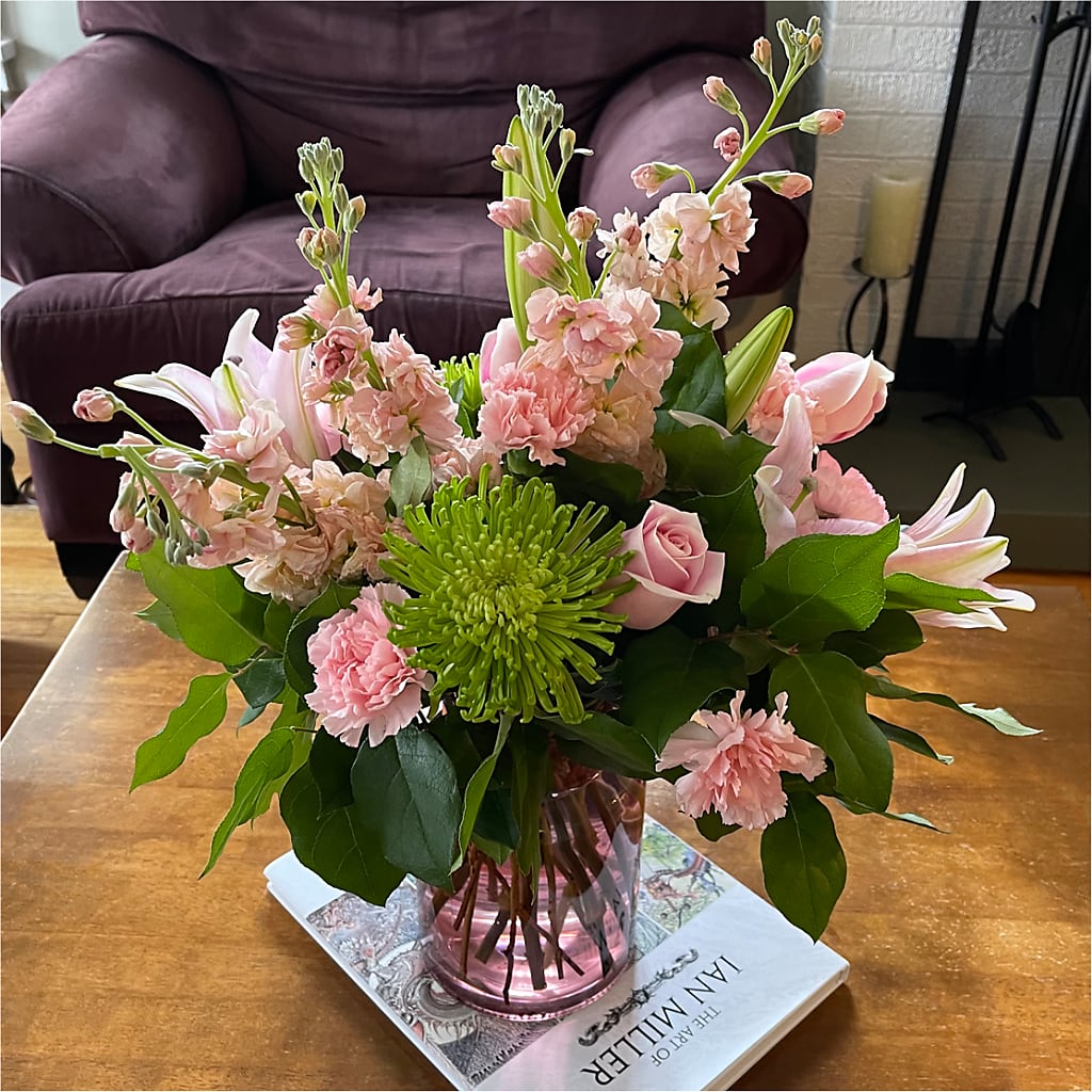 Pretty in Pink Bouquet – City Florist, Prestonsburg KY