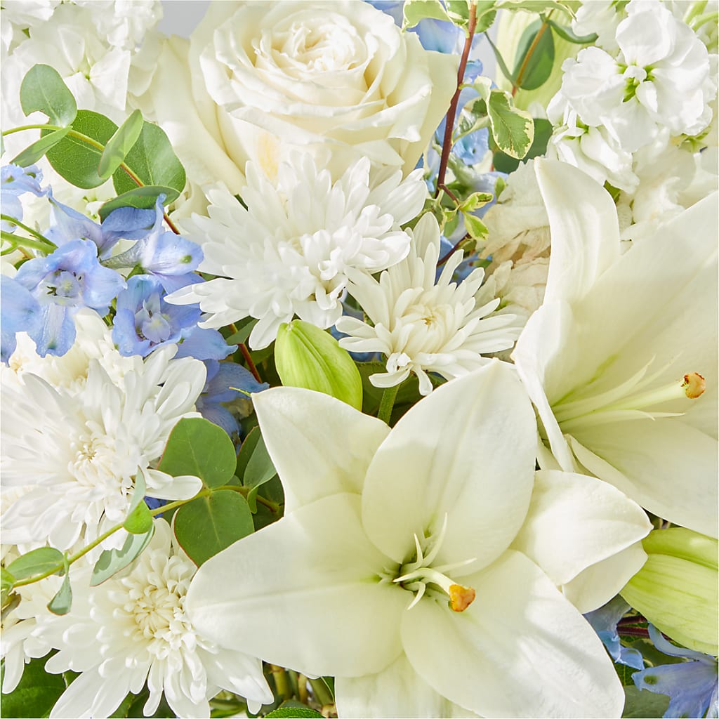 Peace of Mind Bouquet –  City Florist, Prestonsburg KY