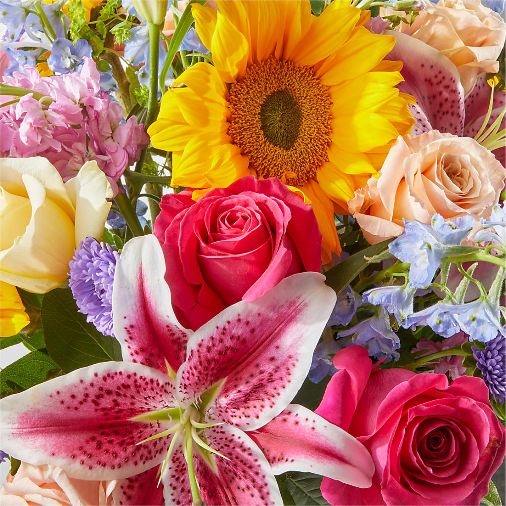 Dreamy Meadows Bouquet –  City Florist, Prestonsburg KY