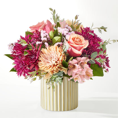 Berry Cobbler Bouquet with Ivory Vase –  City Florist, Prestonsburg KY